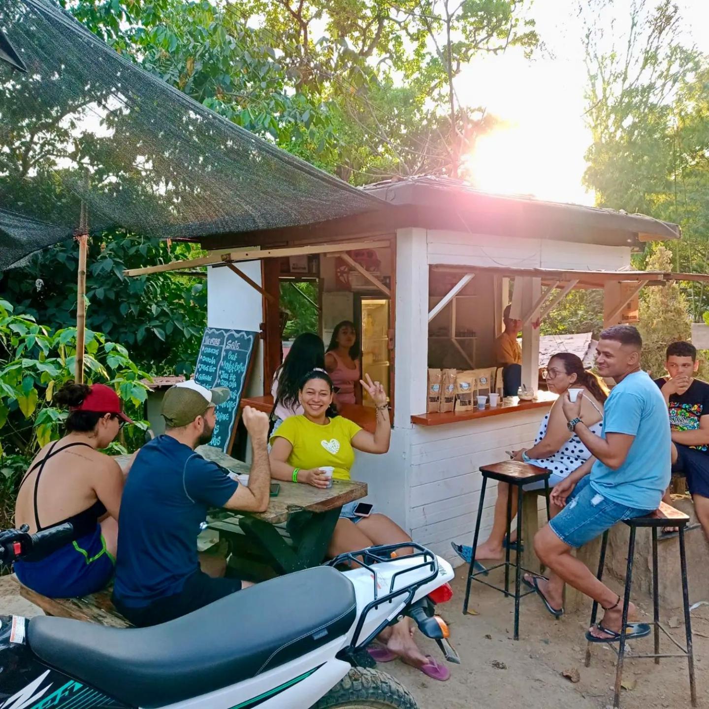 Hostal Las Mariposas Minca Buitenkant foto