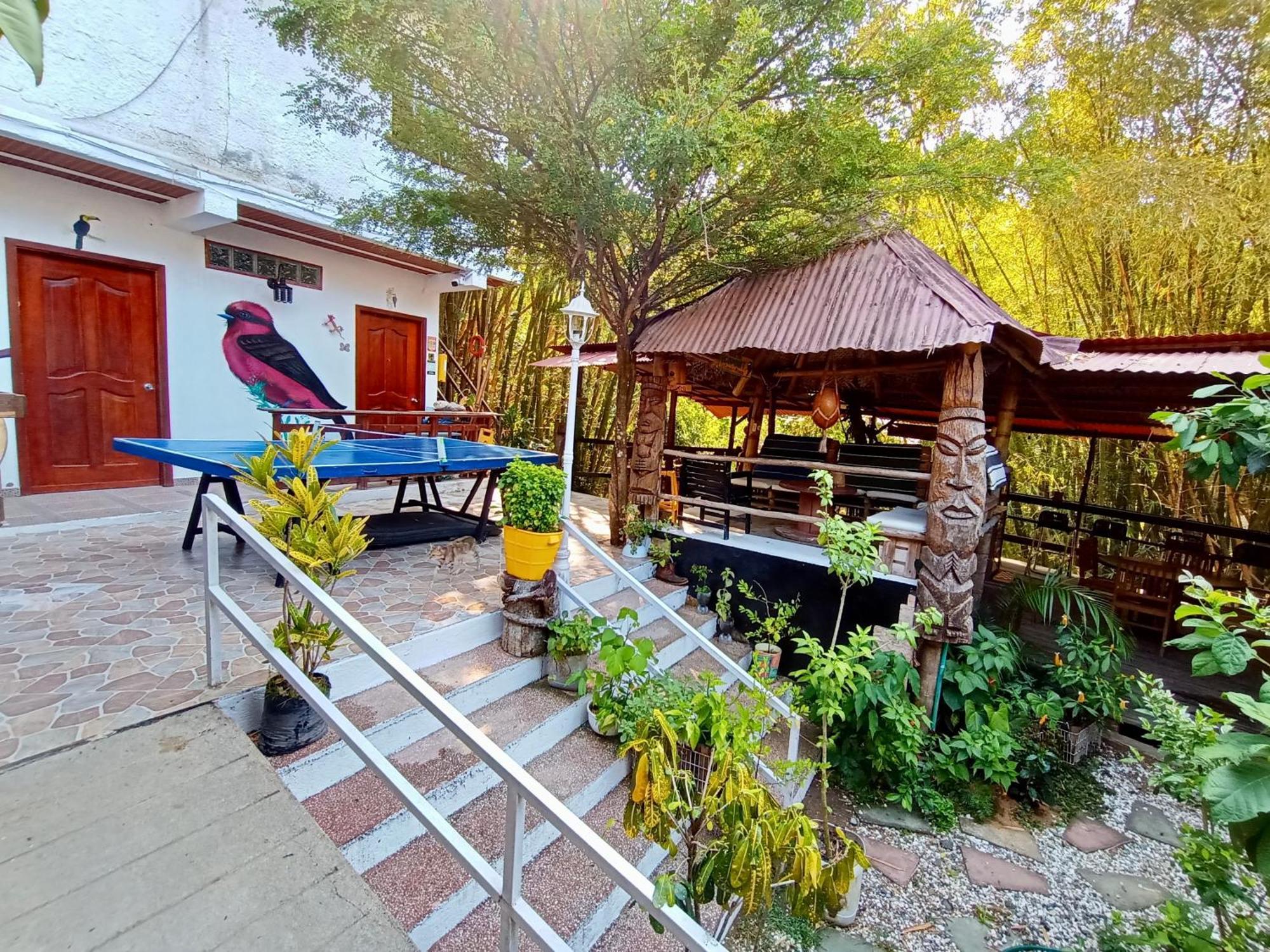 Hostal Las Mariposas Minca Buitenkant foto
