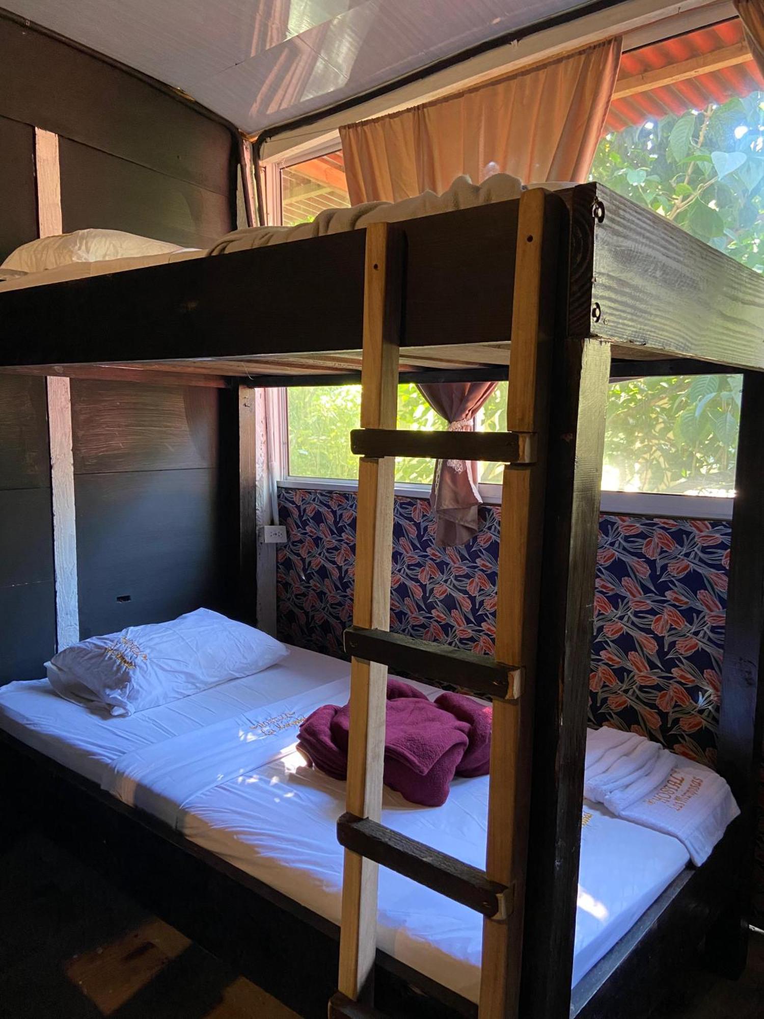 Hostal Las Mariposas Minca Buitenkant foto