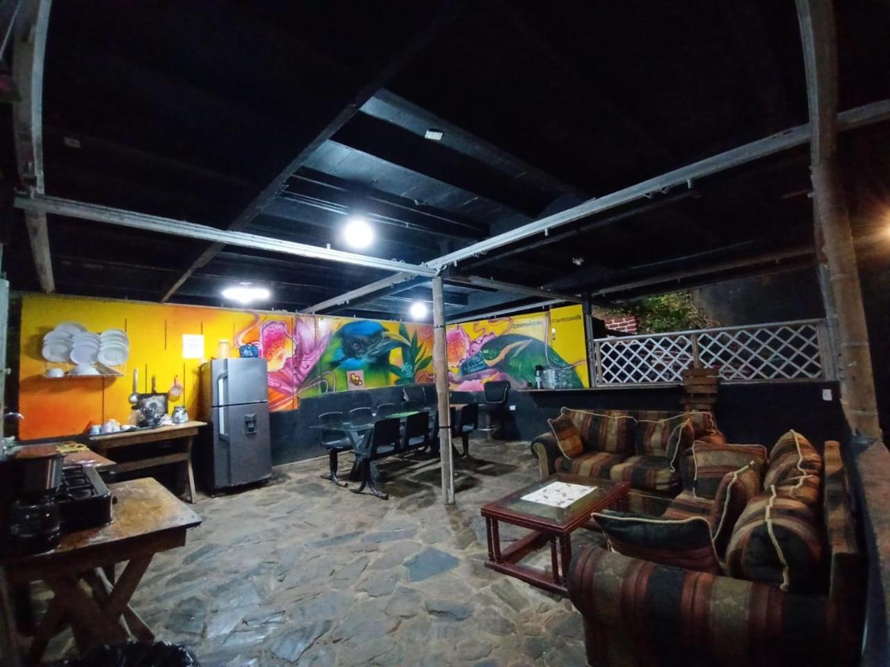 Hostal Las Mariposas Minca Buitenkant foto